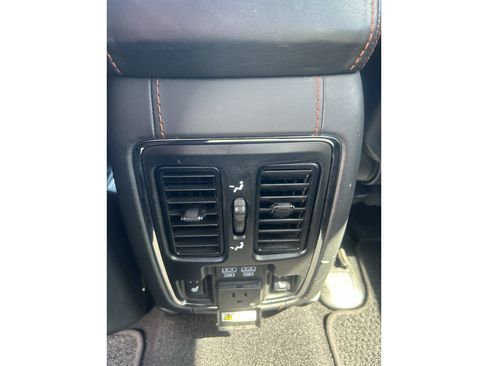 Used 2020 Jeep Grand Cherokee Summit AWD/4WD image 11