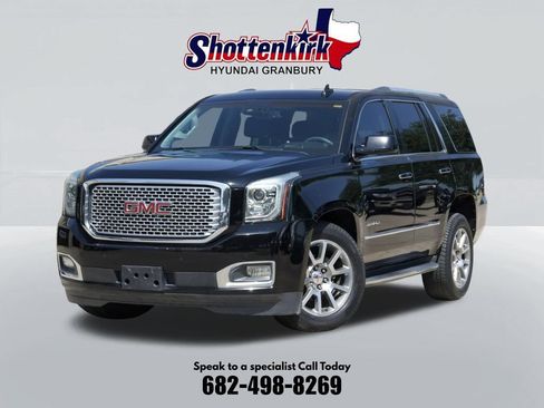 Used 2017 GMC Yukon Denali w/ Open Road Package RWD image 1