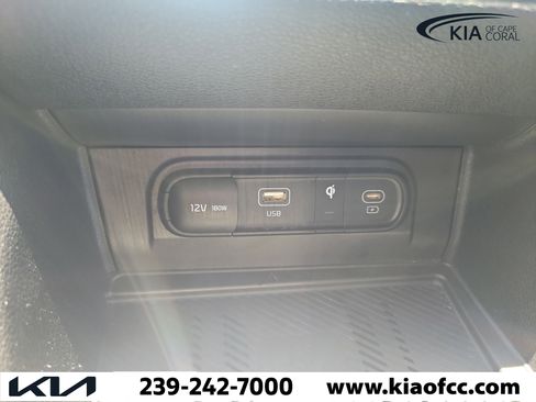 Certified 2023 Kia Sorento LX FWD image 31