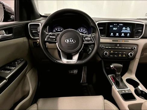 Used 2022 Kia Sportage Nightfall Edition FWD image 6