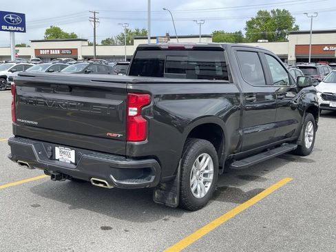 Used 2021 Chevrolet Silverado 1500 RST w/ Convenience Package II AWD/4WD image 9