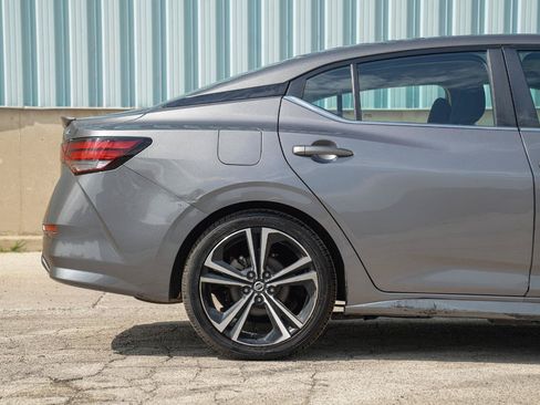 Used 2021 Nissan Sentra SR FWD image 8