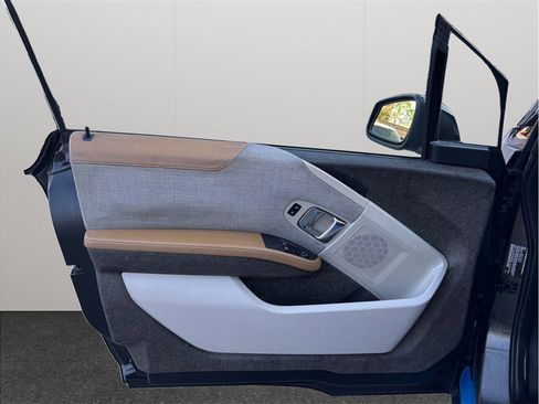 Used 2015 BMW i3 w/ Range Extender image 17
