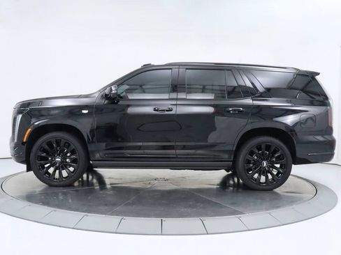 Used 2026 Cadillac Escalade Platinum Sport w/ LPO, ONYX Package AWD/4WD image 2