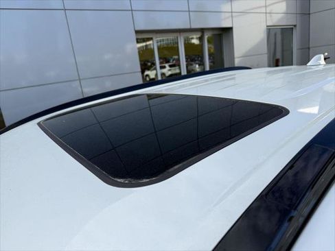 Certified 2022 Toyota RAV4 XLE Premium image 11