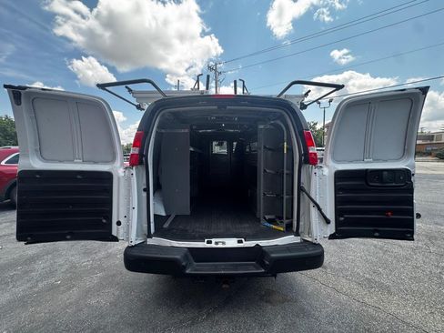 Used 2024 GMC Savana 2500 w/ Driver Convenience Package RWD image 11