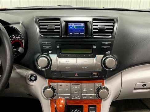 Used 2010 Toyota Highlander Limited image 6