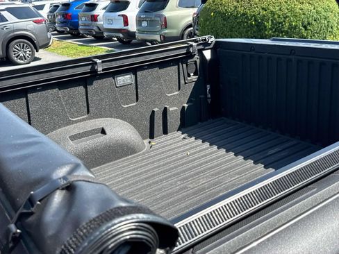 Used 2023 Toyota Tundra Platinum AWD/4WD image 9