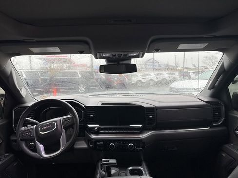 Used 2024 GMC Sierra 1500 SLT w/ SLT Premium Plus Package image 21