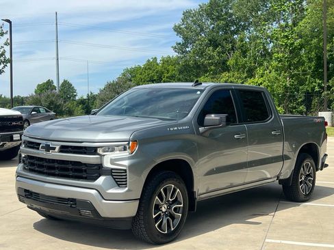 Used 2023 Chevrolet Silverado 1500 RST w/ Protection Package AWD/4WD image 5