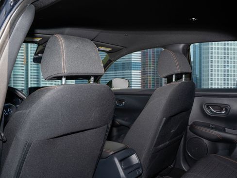 Certified 2024 Honda HR-V Sport image 17