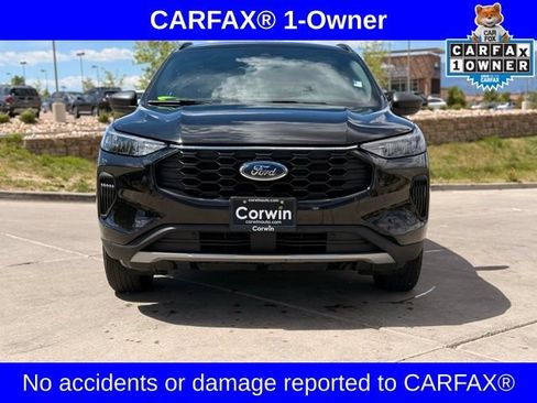 Used 2025 Ford Escape ST-Line AWD/4WD image 2