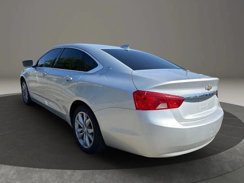 Used 2019 Chevrolet Impala LT FWD image 7
