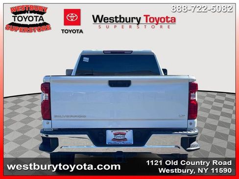 Used 2024 Chevrolet Silverado 2500 LT w/ Convenience Package AWD/4WD image 9