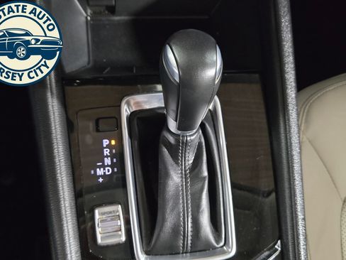 Used 2025 MAZDA CX-5 AWD 2.5 S w/ Preferred Package image 17