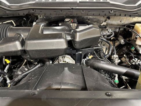 Used 2019 Ford F350 Lariat w/ Lariat Value Package AWD/4WD image 24