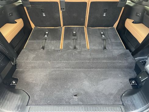 Used 2023 Land Rover Defender 130 First Edition image 37