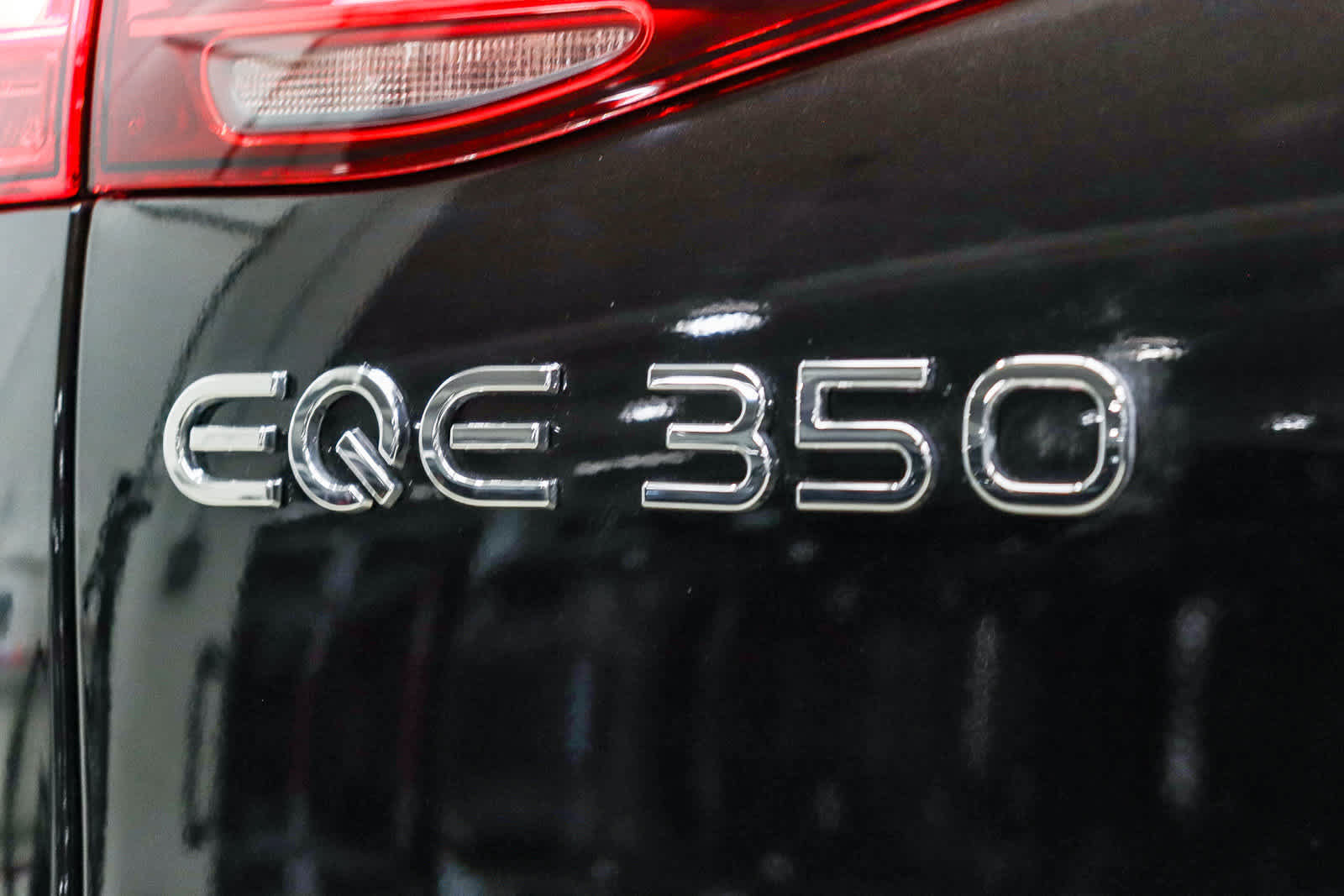 Certified 2024 Mercedes-Benz EQE 350+ 4MATIC SUV image 12
