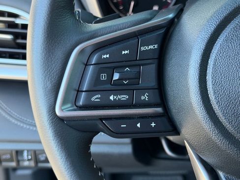 Used 2025 Subaru Outback Limited XT w/ Popular Package #2 image 18