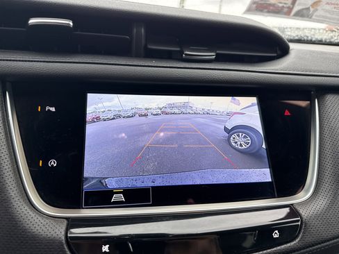 Used 2023 Cadillac XT5 Premium Luxury image 17