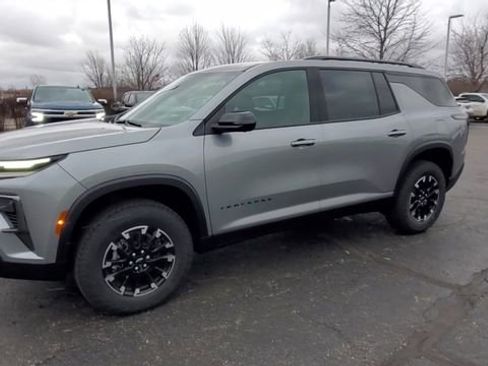 New 2026 Chevrolet Traverse Z71 w/ Enhanced Driving Package image 4