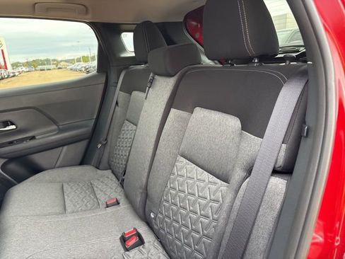 New 2026 Nissan Kicks SV w/ SV Premium Package FWD image 18