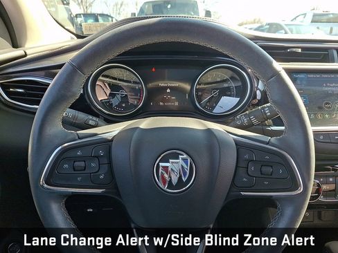 Used 2022 Buick Encore GX Essence w/ Experience Buick Package image 23