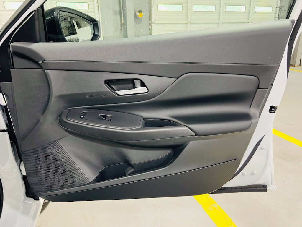 New 2027 Nissan Sentra SV FWD image 28