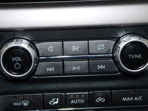 Used 2024 Ford F150 XLT w/ Mobile Office Package image 44