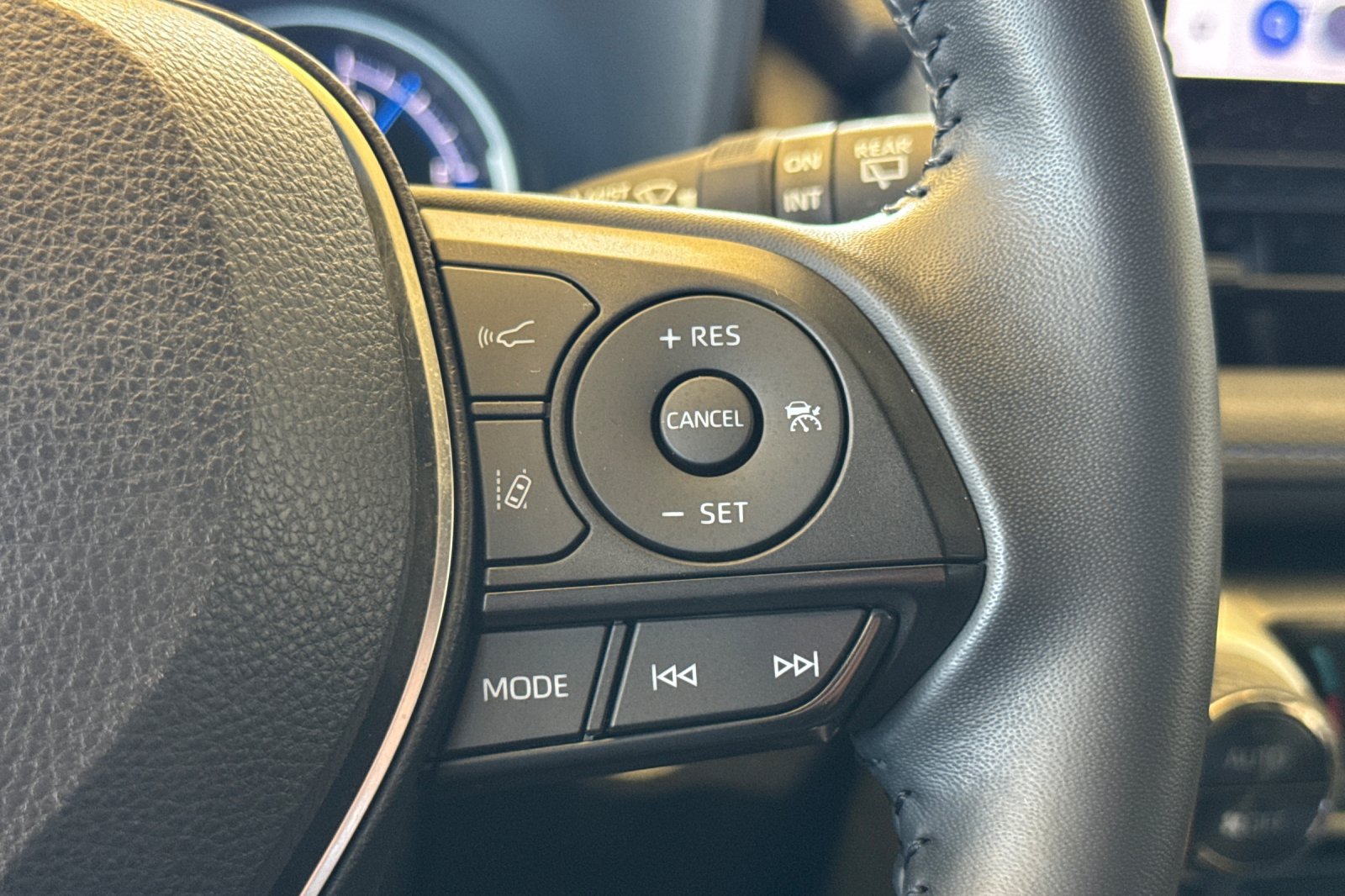 Certified 2024 Toyota RAV4 SE AWD/4WD image 30