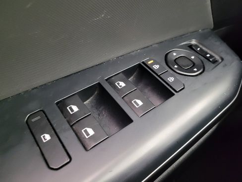 Used 2025 Kia K4 FWD image 27