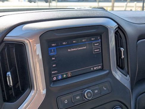 Used 2021 Chevrolet Silverado 2500 Custom w/ Custom Value Package image 19