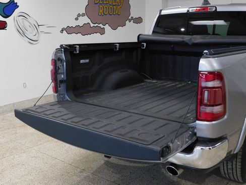 Used 2020 RAM 1500 Laramie image 83