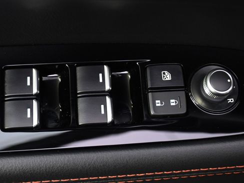 Certified 2025 MAZDA CX-5 Carbon Edition image 24