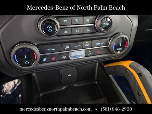 Used 2022 Ford Bronco Badlands image 20