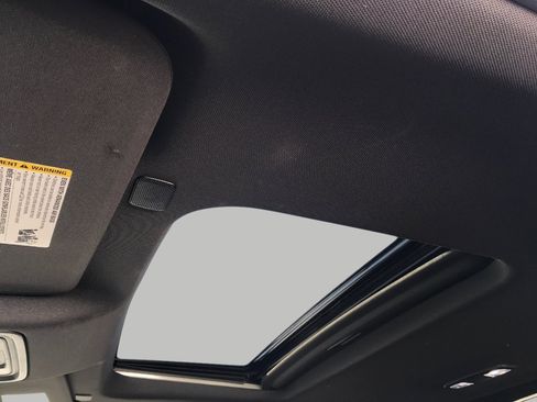 Used 2024 GMC Sierra 1500 AT4 w/ Technology Package image 31