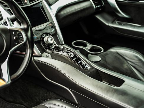 Used 2017 Acura NSX AWD/4WD image 16