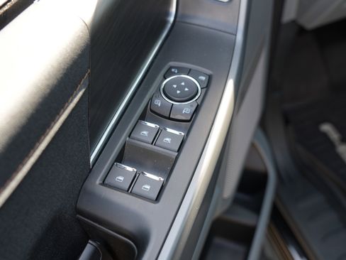Used 2025 Ford F150 Lariat w/ Equipment Group 501A Mid AWD/4WD image 19