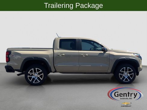 Used 2023 Chevrolet Colorado Z71 w/ Z71 Convenience Package 2 AWD/4WD image 7