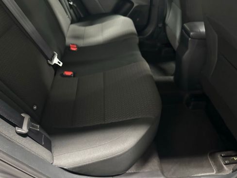 Used 2025 Nissan Kicks S AWD/4WD image 44