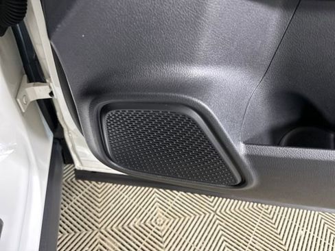 Used 2023 Mercedes-Benz GLA 250 4MATIC w/ Premium Package image 28