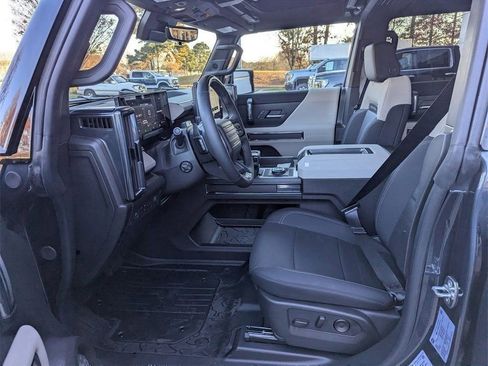 New 2026 GMC Hummer EV 4x4 Crew Cab image 10