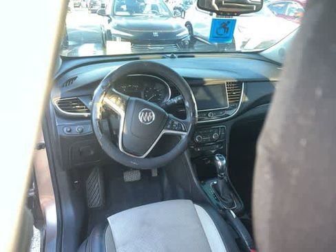 Used 2018 Buick Encore Preferred image 11