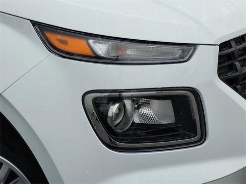 New 2026 Hyundai Venue SE image 10