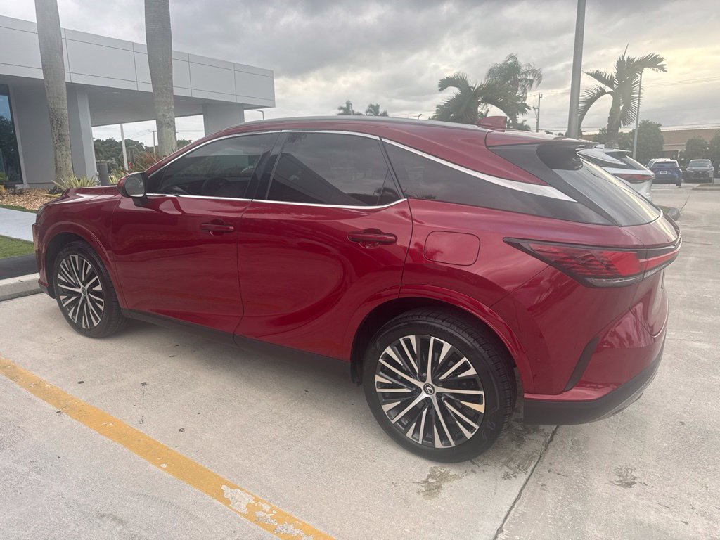 Certified 2024 Lexus RX 350 Premium Plus w/ Convenience Package FWD image 4