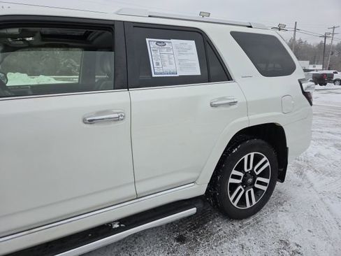 Used 2015 Toyota 4Runner Limited image 16