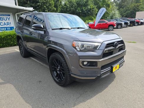 Used 2021 Toyota 4Runner Nightshade image 8