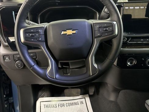 Used 2024 Chevrolet Silverado 1500 LT AWD/4WD image 12