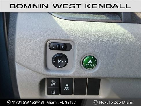 Used 2021 Honda Pilot EX image 18