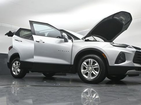 Used 2022 Chevrolet Blazer LT AWD/4WD image 52